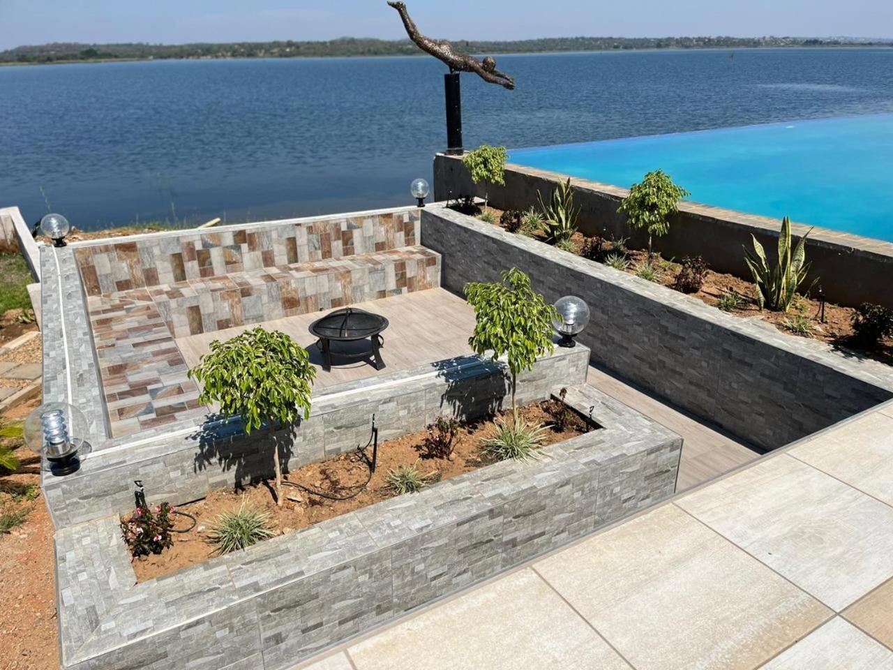 Nandoni Waterfront 5* Thohoyandou