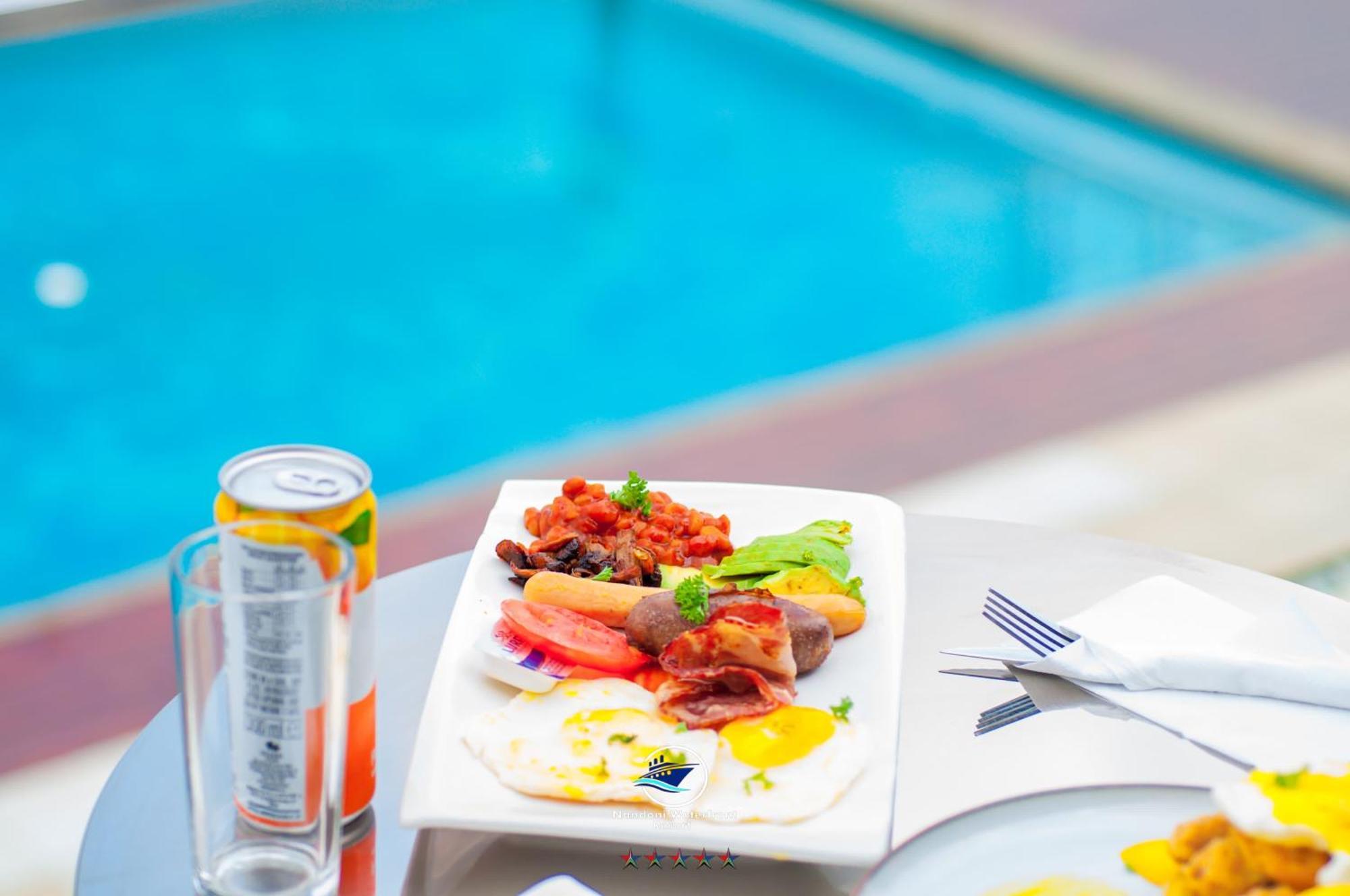 Nandoni Waterfront Resort 5*